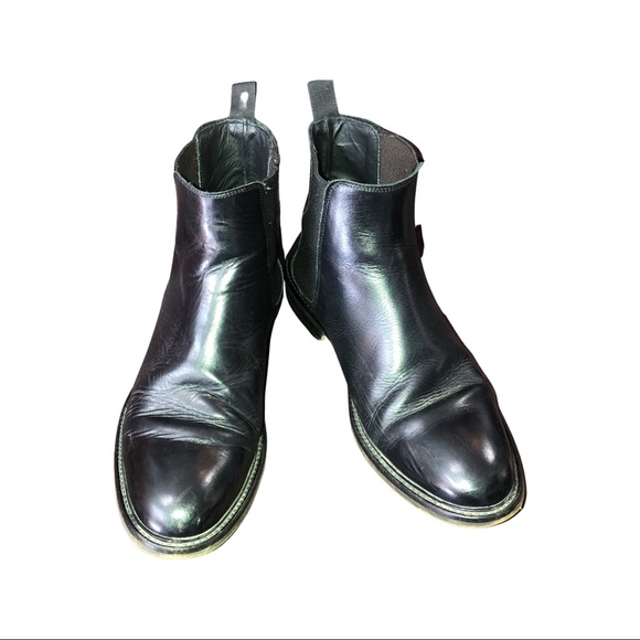 Reiss Other - REISS Tenor Chelsea Boot in black size 10